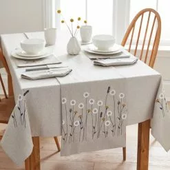 Dunelm Scandi Floral Tablecloth -Dune Sales Store 1000149864 alt03
