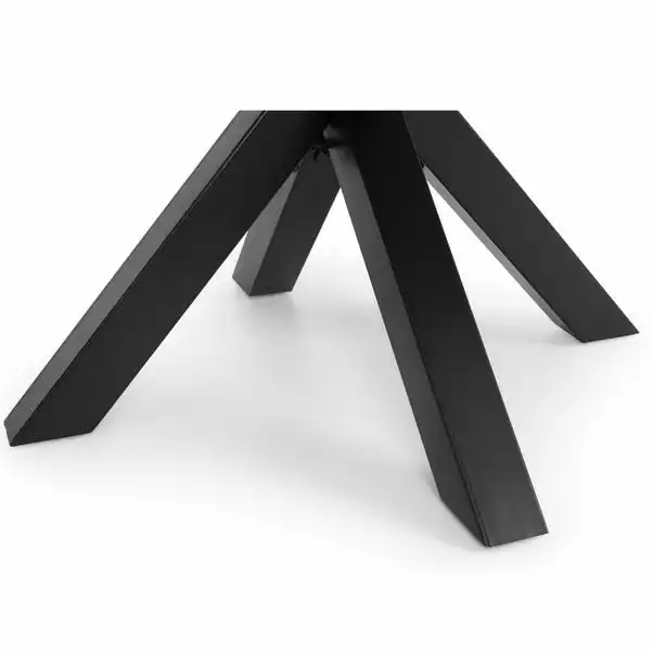 Julian Bowen Berwick Round Dining Table Oak 7 Julian Bowen Berwick Round Dining Table Oak - Image 5